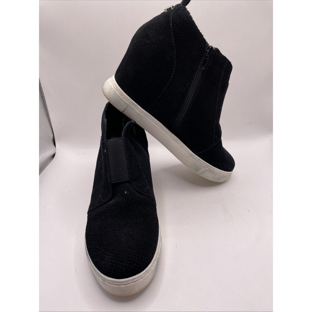 Steve Madden Wedge Sneaker, Heel Sneaker Shoes Side Zipper SIZE 10